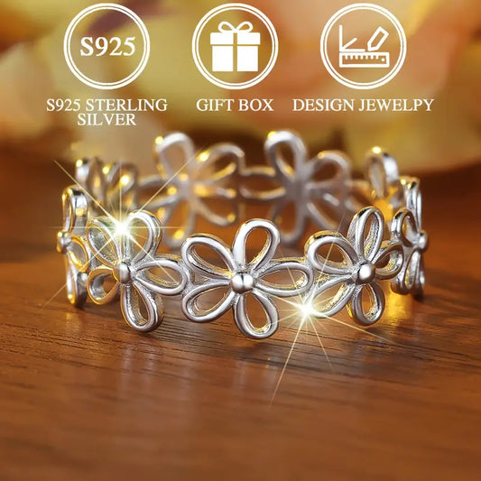 Elegant Sterling Silver Floral Ring