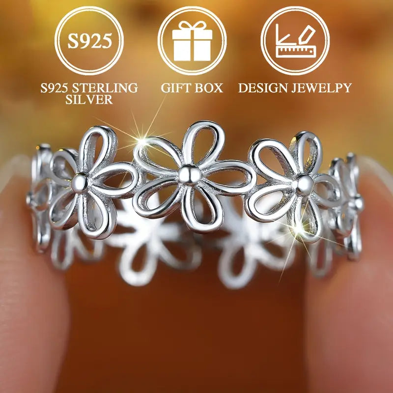 Elegant Sterling Silver Floral Ring
