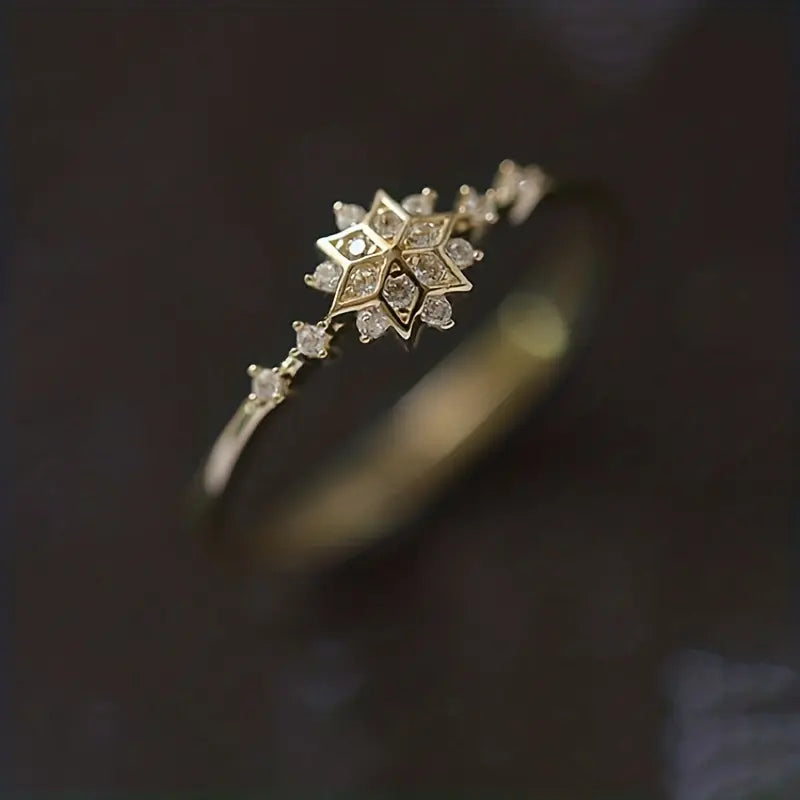 Elegant Celestial Snowflake Ring – Silver Plated