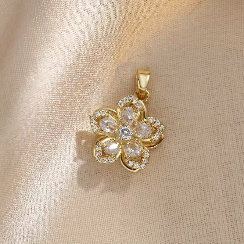 Zirconia Flower Necklace – Rotatable Cherry Blossom Design