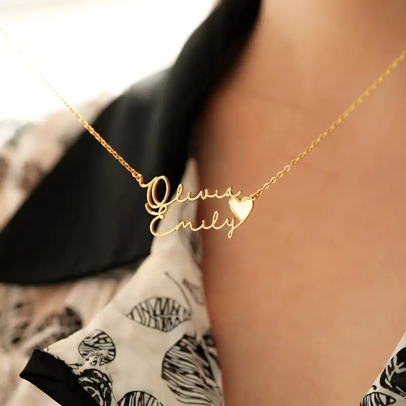 Golden Name Pendant Necklace with Heart – Personalized Valentine’s Day Gift for Women