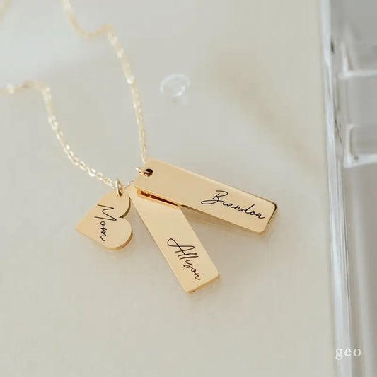 Personalized 3-Name Necklace – Custom Engraved Gift for Mom or Women
