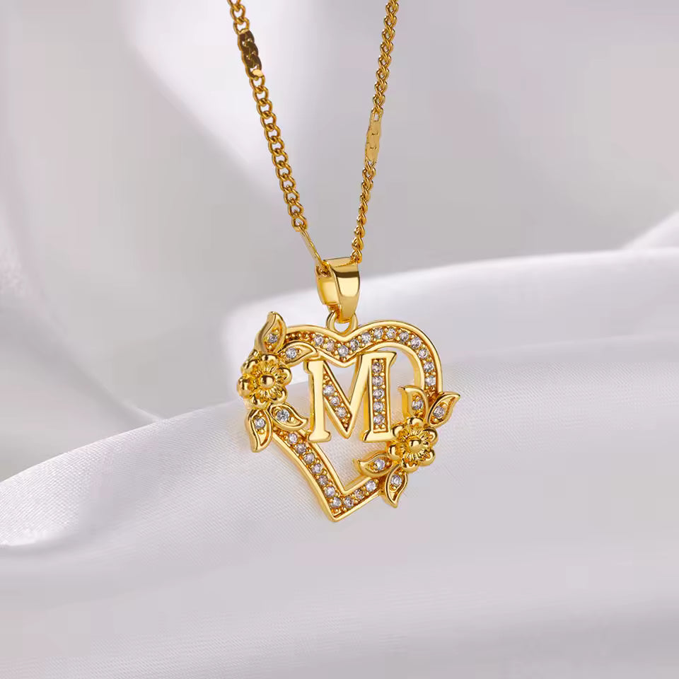 Customized Heart Initial Letter Necklace – Gold Stainless Steel A–Z Pendant
