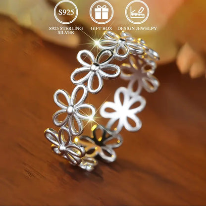 Elegant Sterling Silver Floral Ring