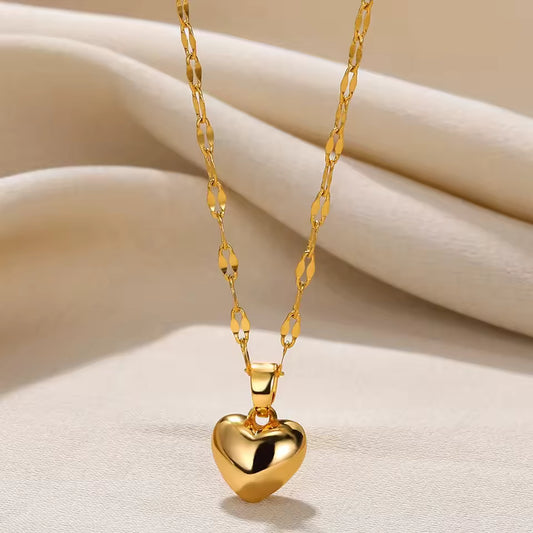 Stainless Steel Heart Pendant Necklace for Women – Trendy 2025 Design
