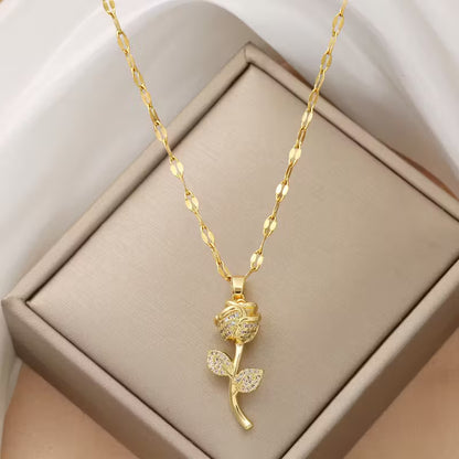 Gold Rose Pendant Necklace – Elegant Women’s Jewellery