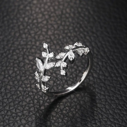 Elegant Vine Style Ladies Ring – Trendy Fashion Jewellery