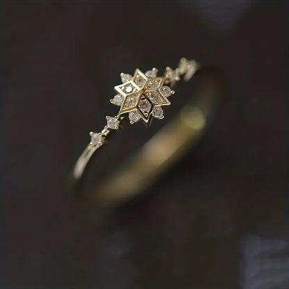 Elegant Celestial Snowflake Ring – Silver Plated