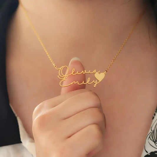 Golden Name Pendant Necklace with Heart – Personalized Valentine’s Day Gift for Women